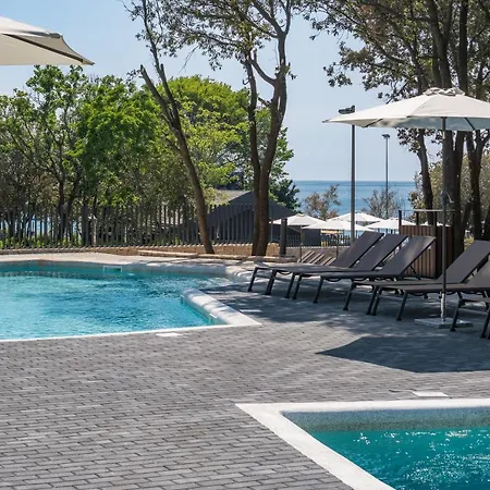 Holiday park Luxury Glamping Bay Porto Bus *