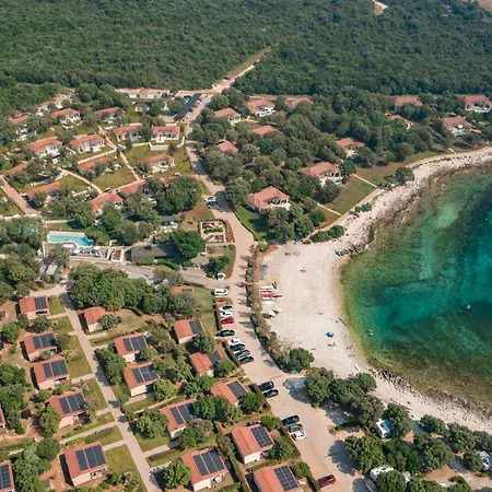 Luxury Glamping Bay Porto Bus Holiday park Bale